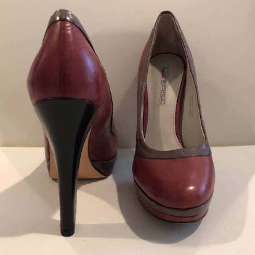Via Spiga Platform Heel- two tone